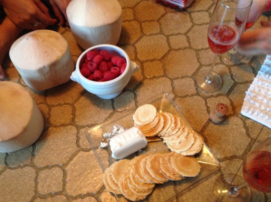 I know it doesn't look particularly crafy, but I started my weekend with two beautiful girls making crafts. 